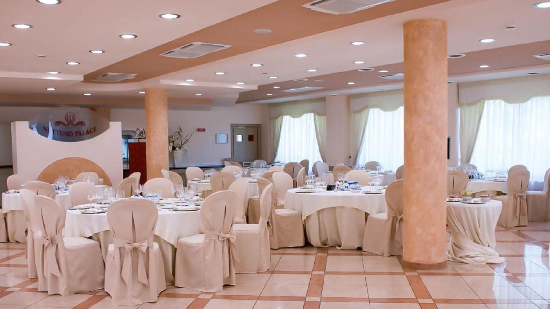 Nettuno Hotel Palace ベルヴェデーレ・マリッティモ エクステリア 写真
